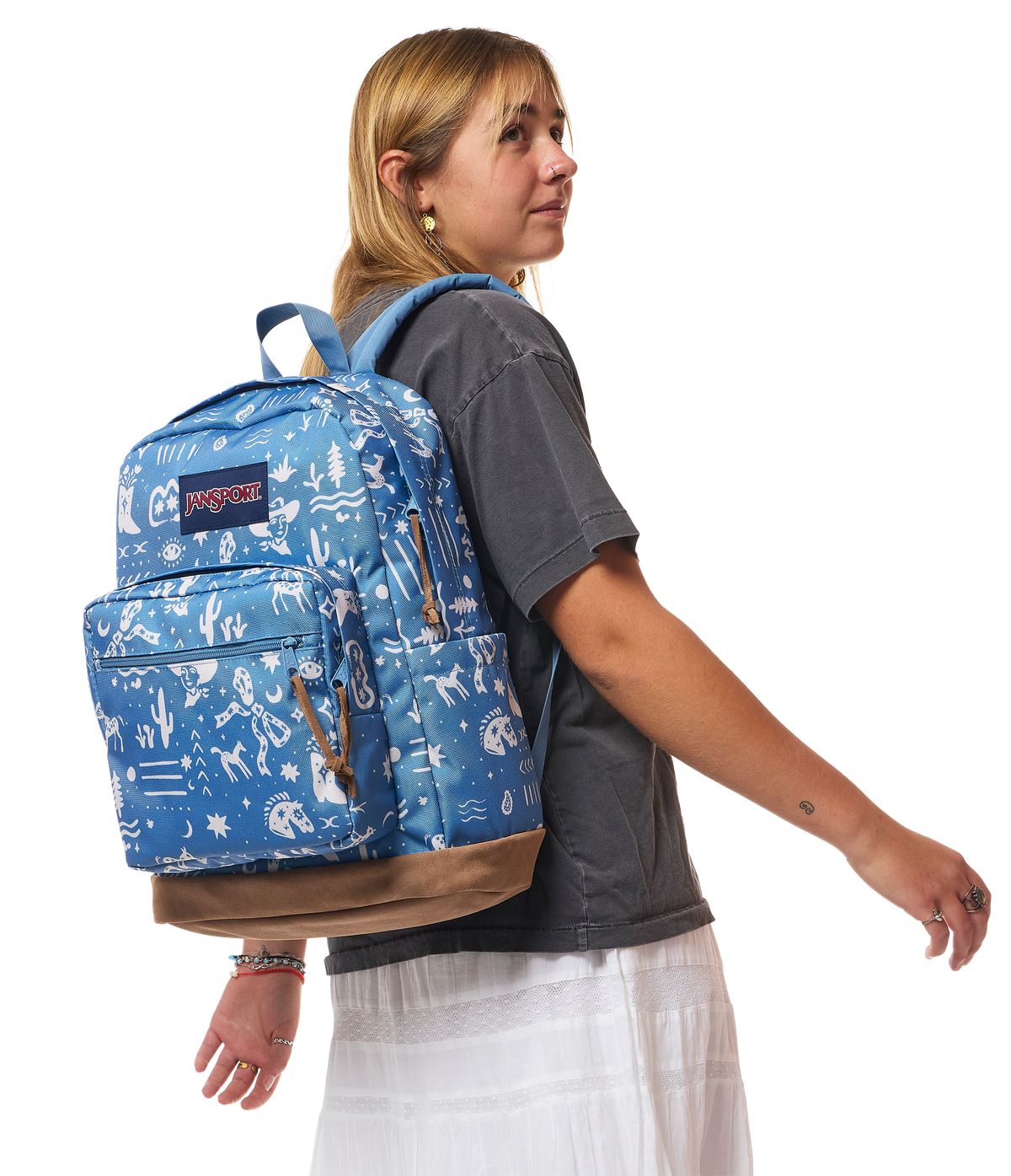 right-pack-w9 JS0A4QVAA0S-MODEL.png