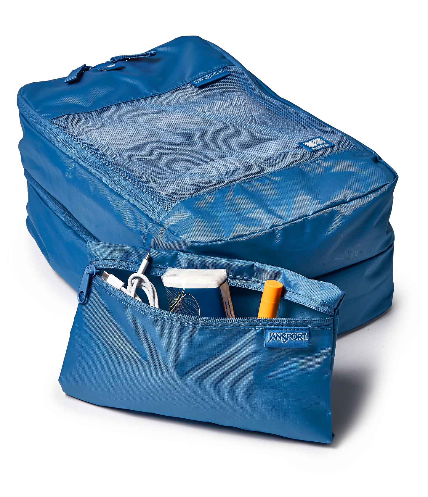 22-carry-on-luggage-packing-cubes-elemental-blue-set-o1 JS0A86DREW5-DET3.png