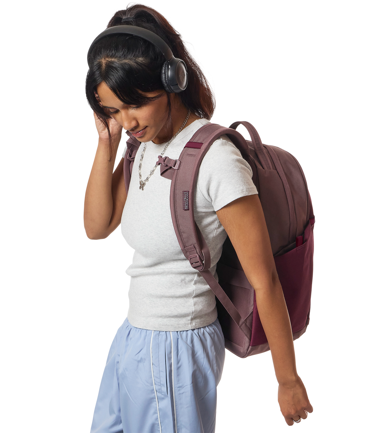 all-around-pack-26l-v7 JS0A8E8FA0A-MODEL.png